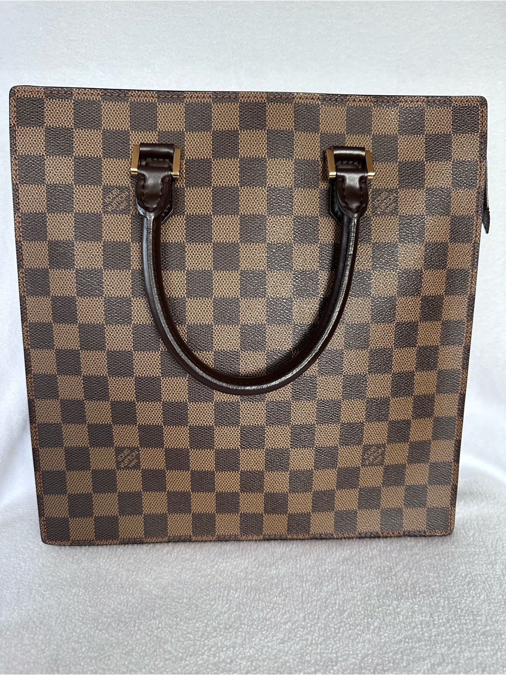 AUTHENTIC LOUIS VUTTON DAMIER EBENE VENICE Tote Bag - LIKE NEW